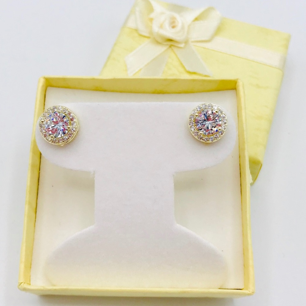 🌸NEW🌸 Sterling Silver 18K Gold Earrings - Picture 3 of 8